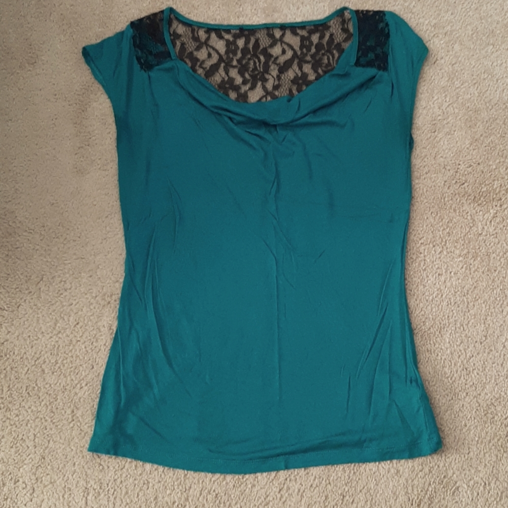 Cute dress top with lace back.